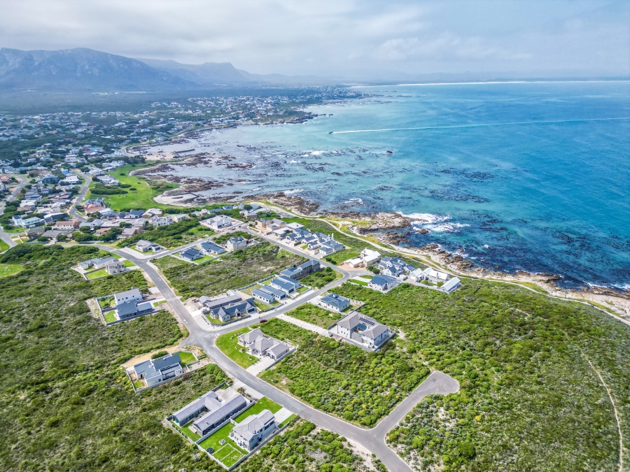 6 Bedroom Property for Sale in Kleinbaai Western Cape